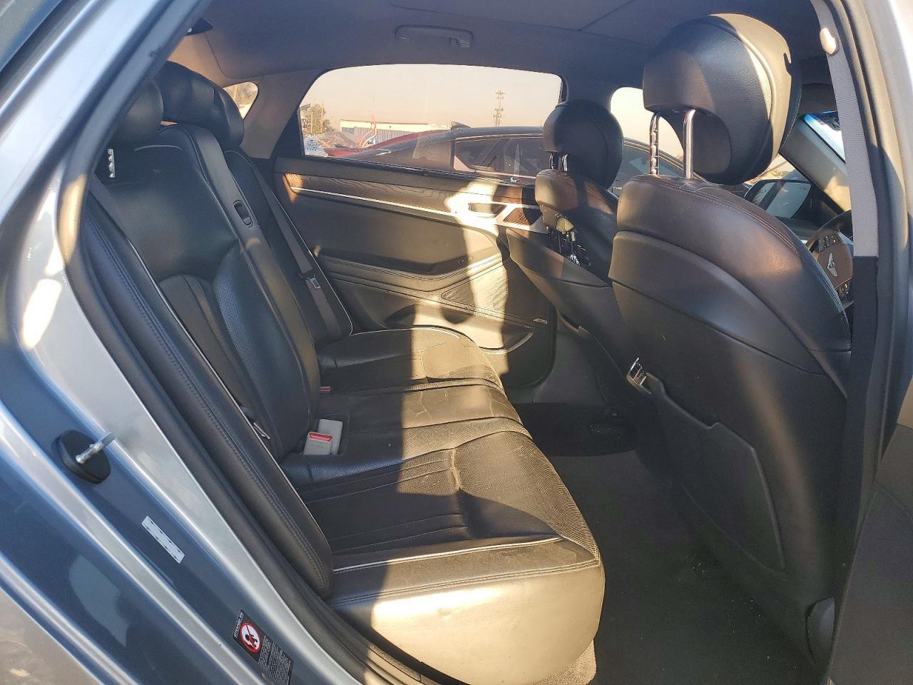 2017 Genesis G80 3.8