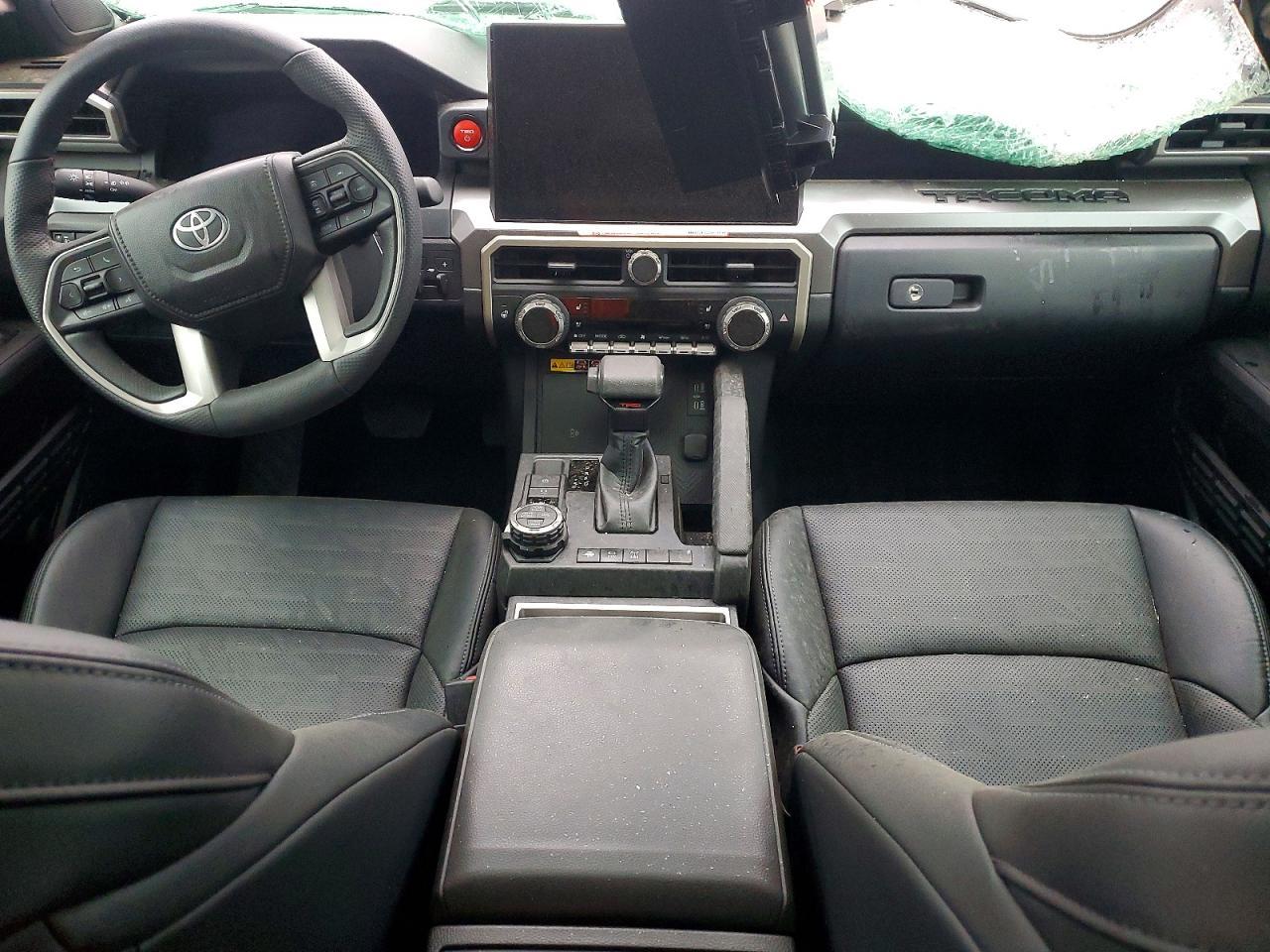 2025 Toyota Tacoma TRD OFF-ROAD HV