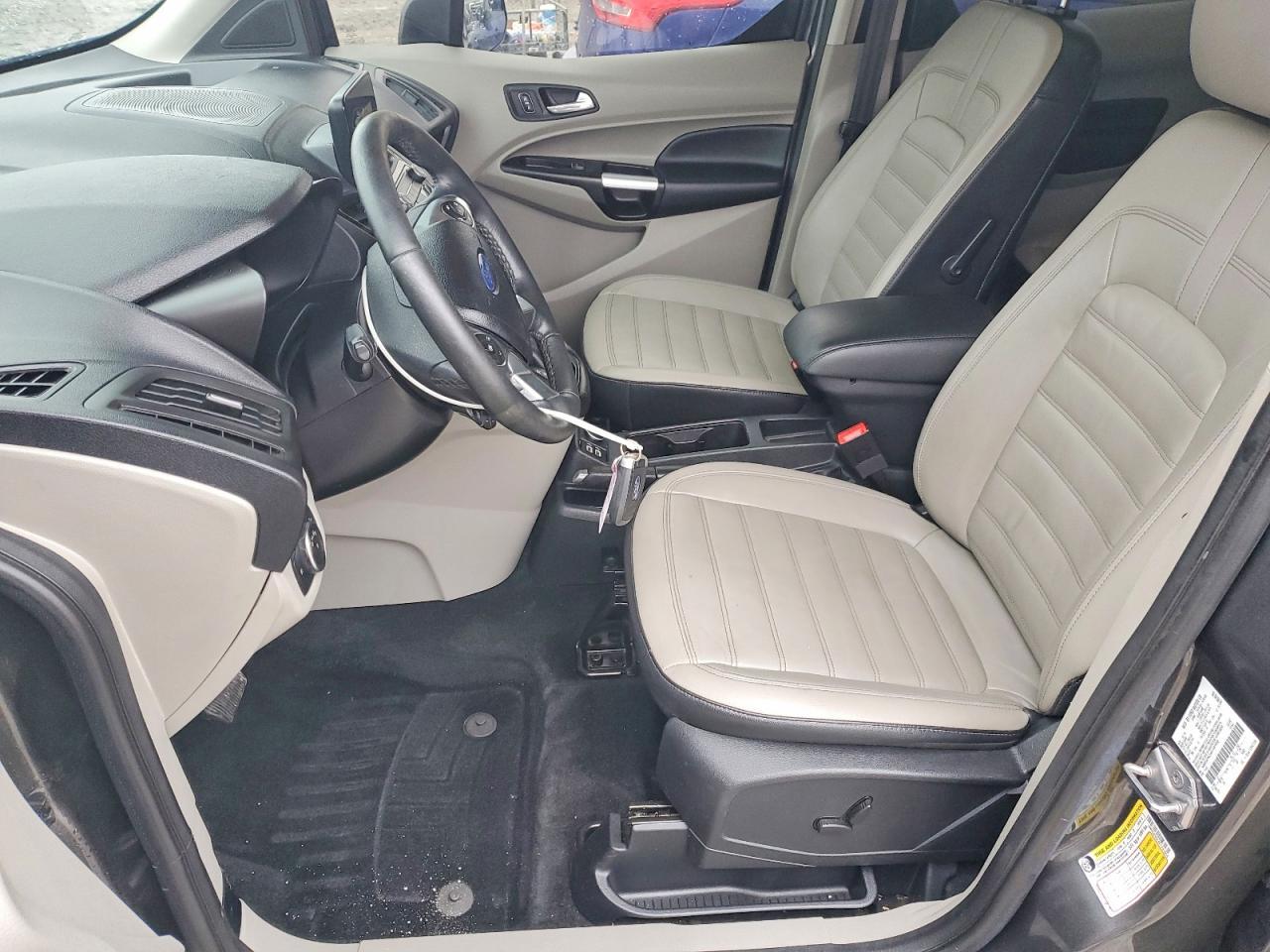2019 Ford Transit Connect Titanium