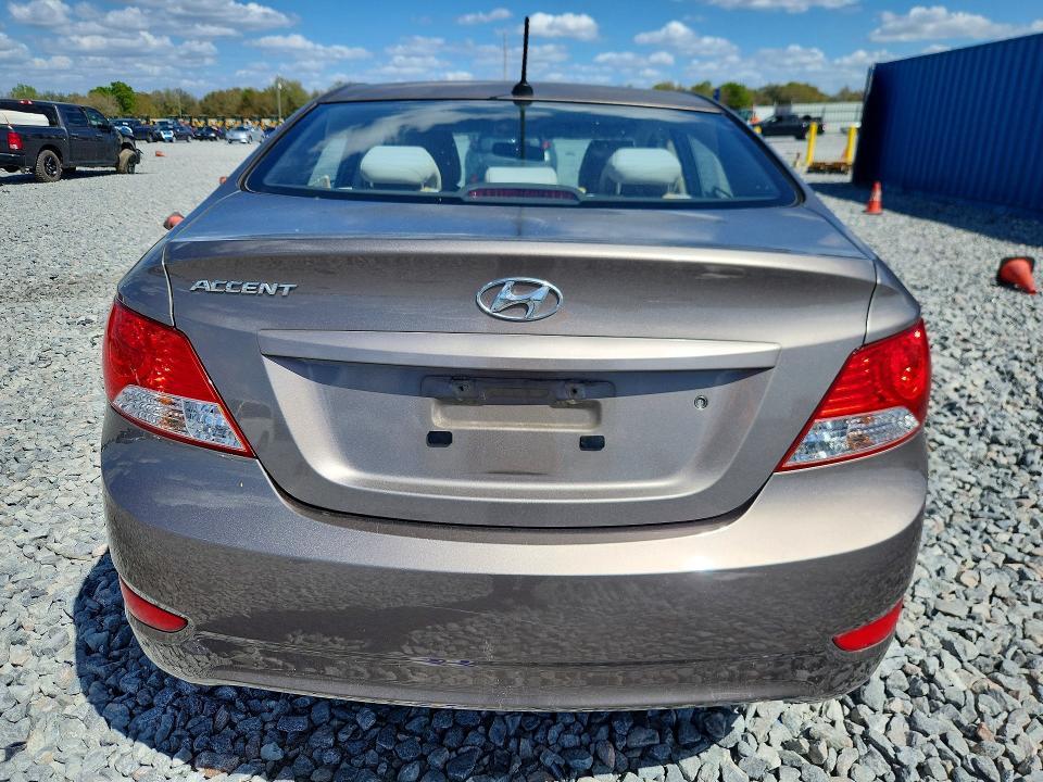 2014 Hyundai Accent gls
