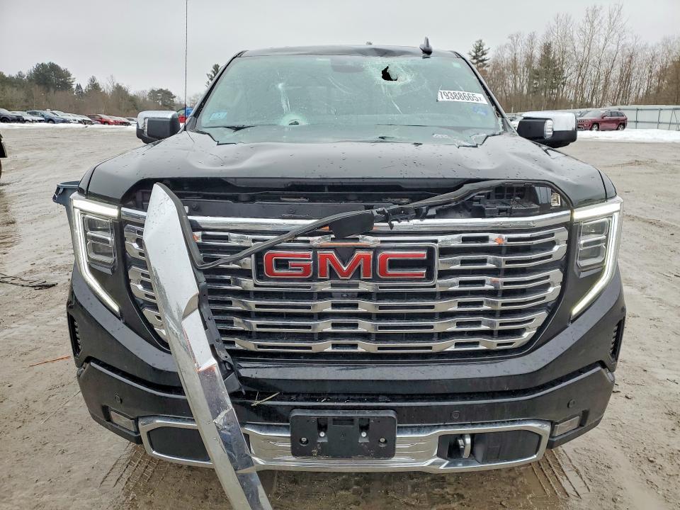 2025 GMC Sierra K1500 Denali