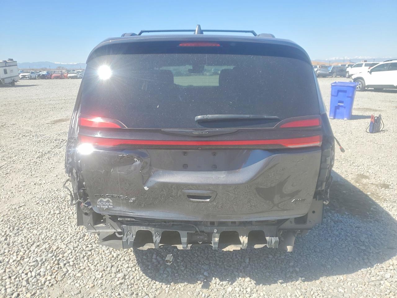 2021 Chrysler Pacifica Touring l