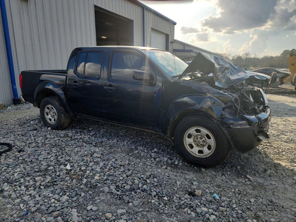 2016 Nissan Frontier s