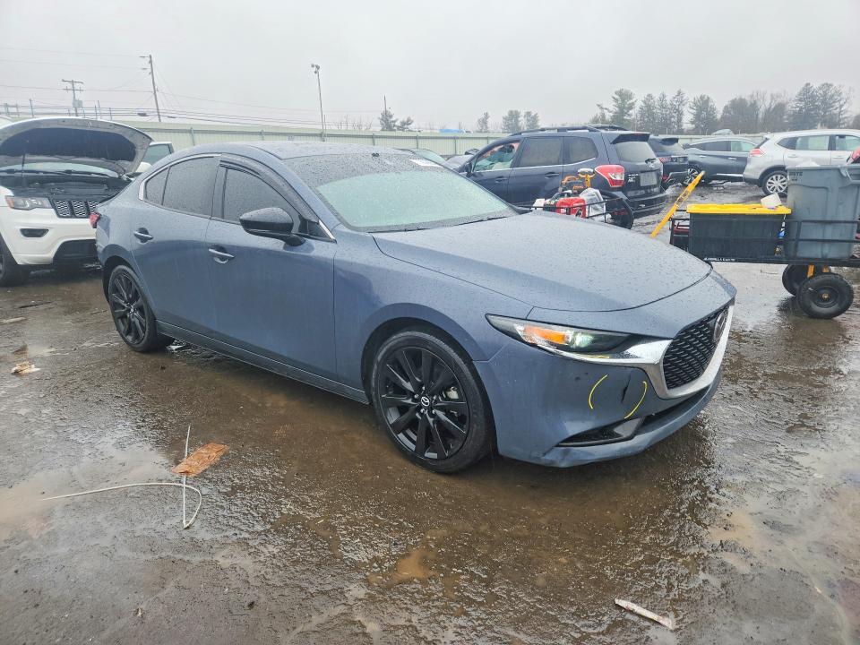 2022 Mazda 3 Preferred