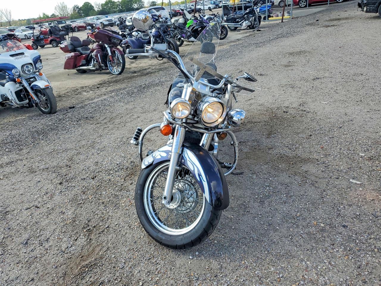 2004 Honda VT750 CA