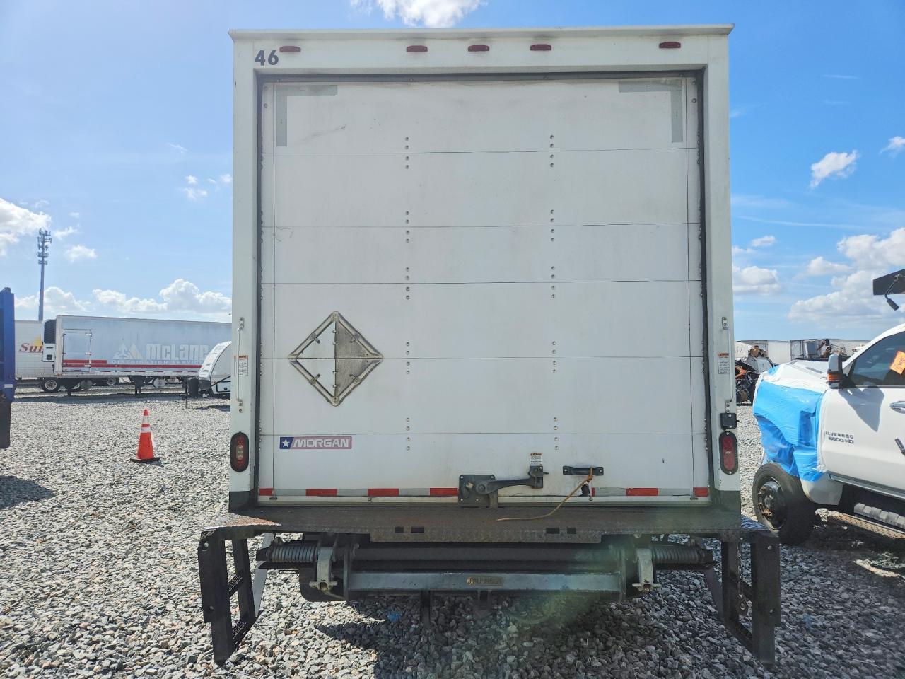 2019 Isuzu NQR BOX Truck