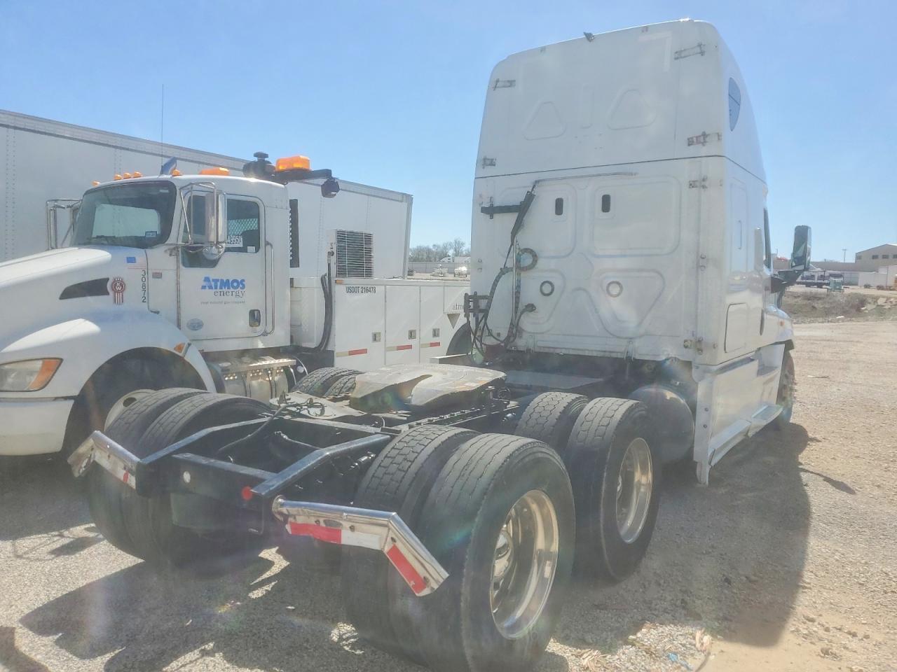 2019 Freigliner 2019 Freightliner Cascadia 125 Semi Truck