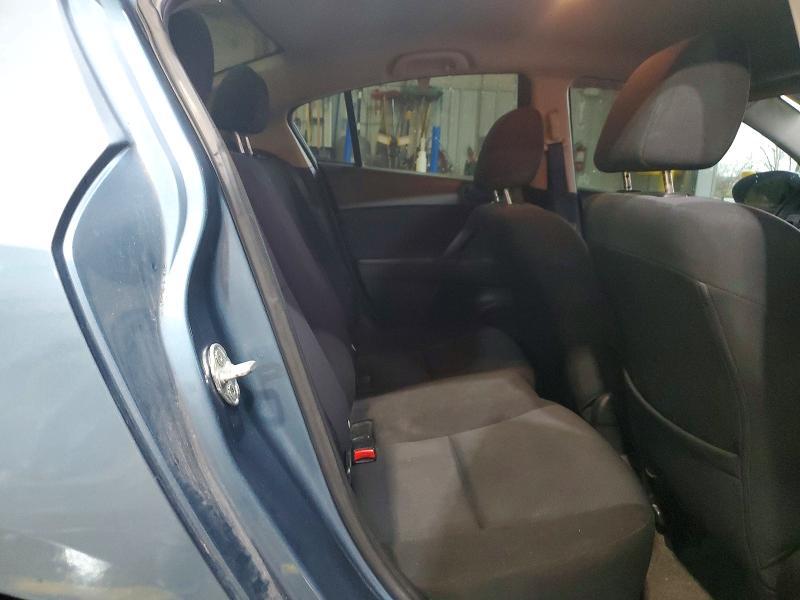 2011 Mazda 3 I