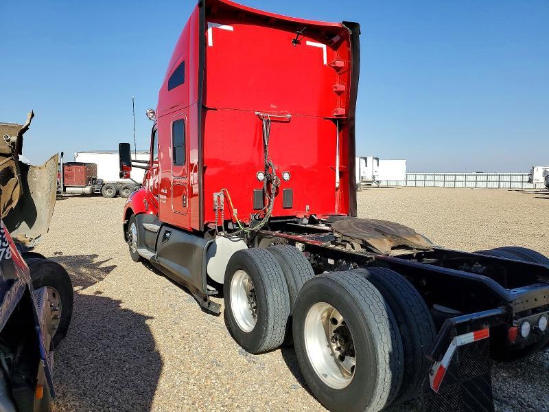 2020 Kenworth T680 Semi Truck