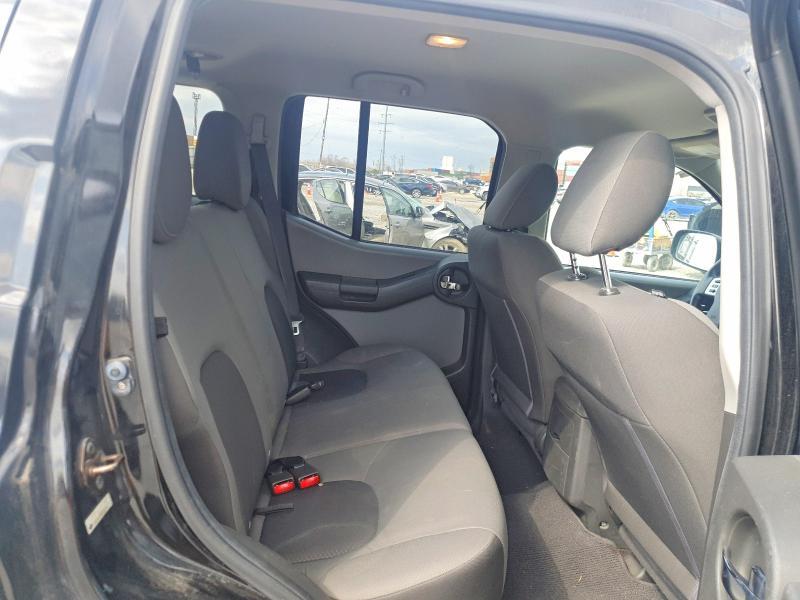 2014 Nissan Xterra s