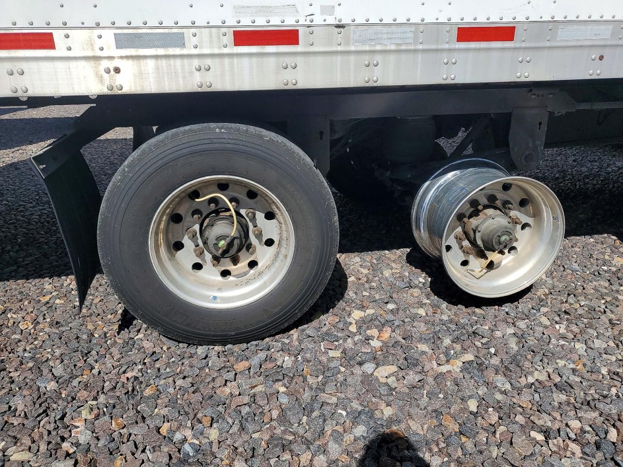 2017 Vanguard Trailer Van