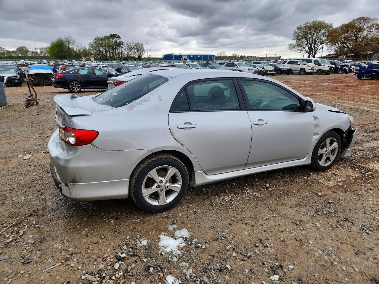 2013 Toyota Corolla s