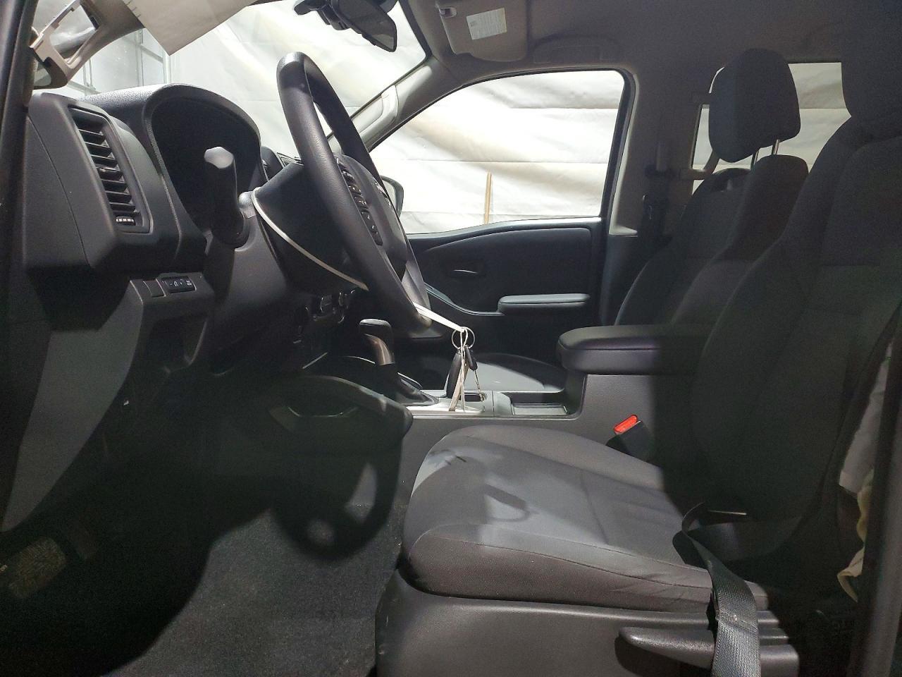 2024 Nissan Frontier S