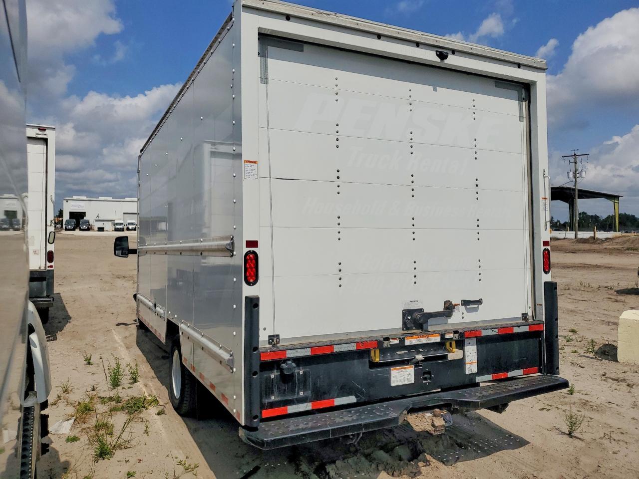 2023 GMC Savana BOX Truck