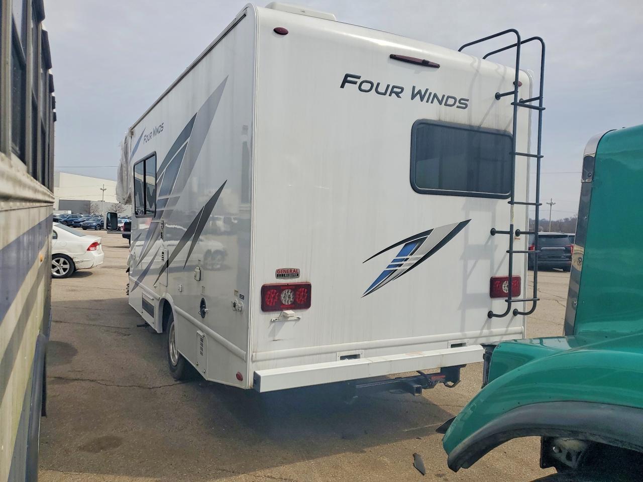 2023 Chevrolet Express G3500