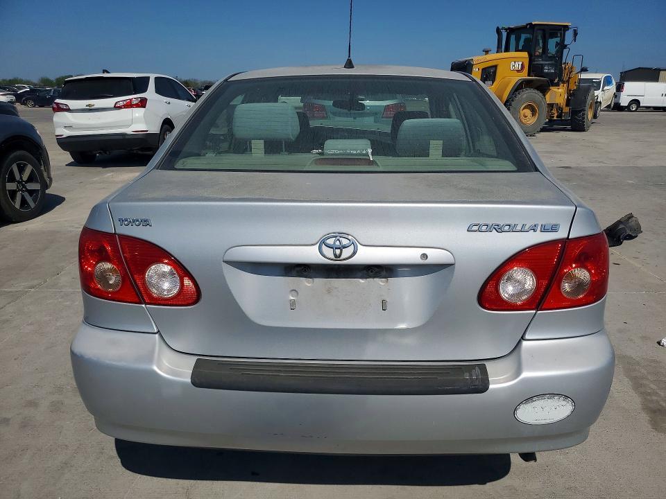 2005 Toyota Corolla le