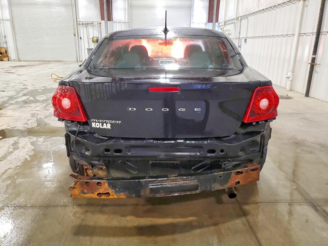 2013 Dodge Avenger se