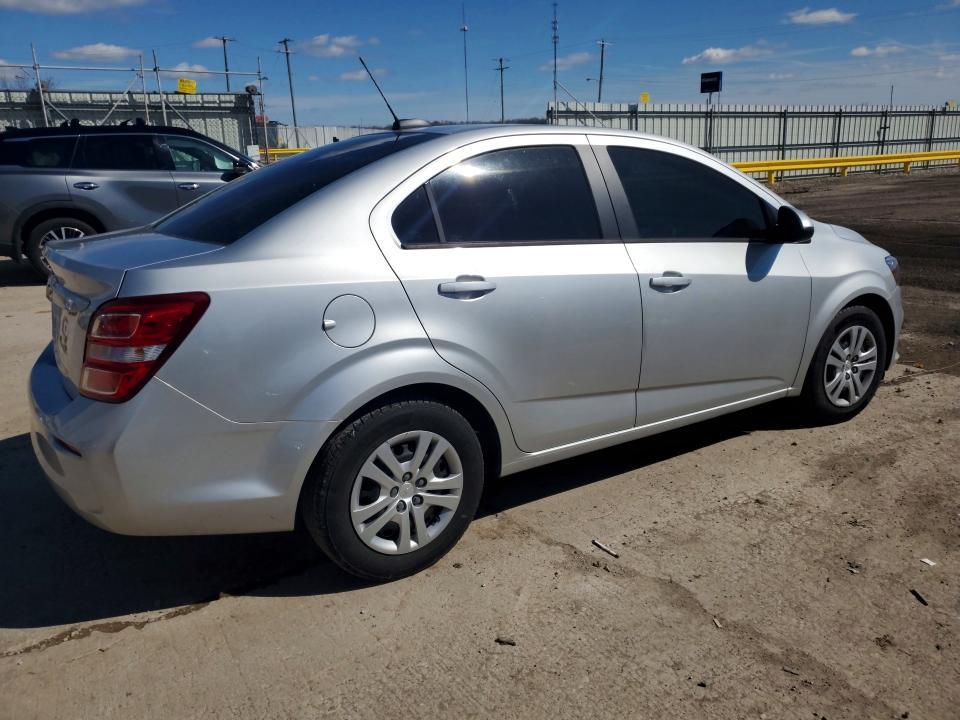 2018 Chevrolet Sonic ls