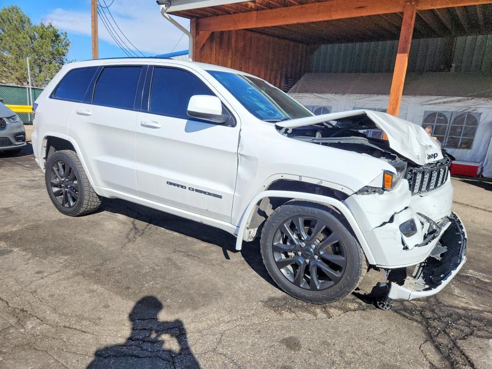 2018 Jeep Grand Cherokee Laredo