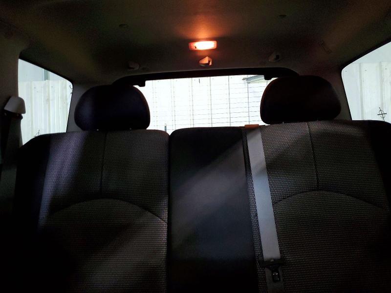 2005 Mazda Tribute s