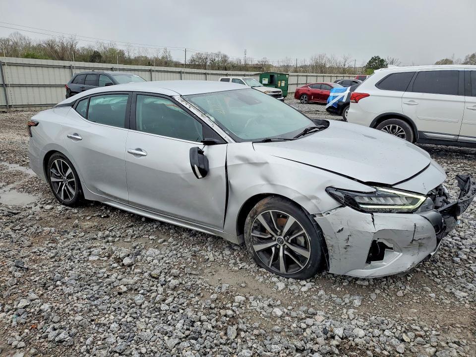2023 Nissan Maxima 3.5 sv
