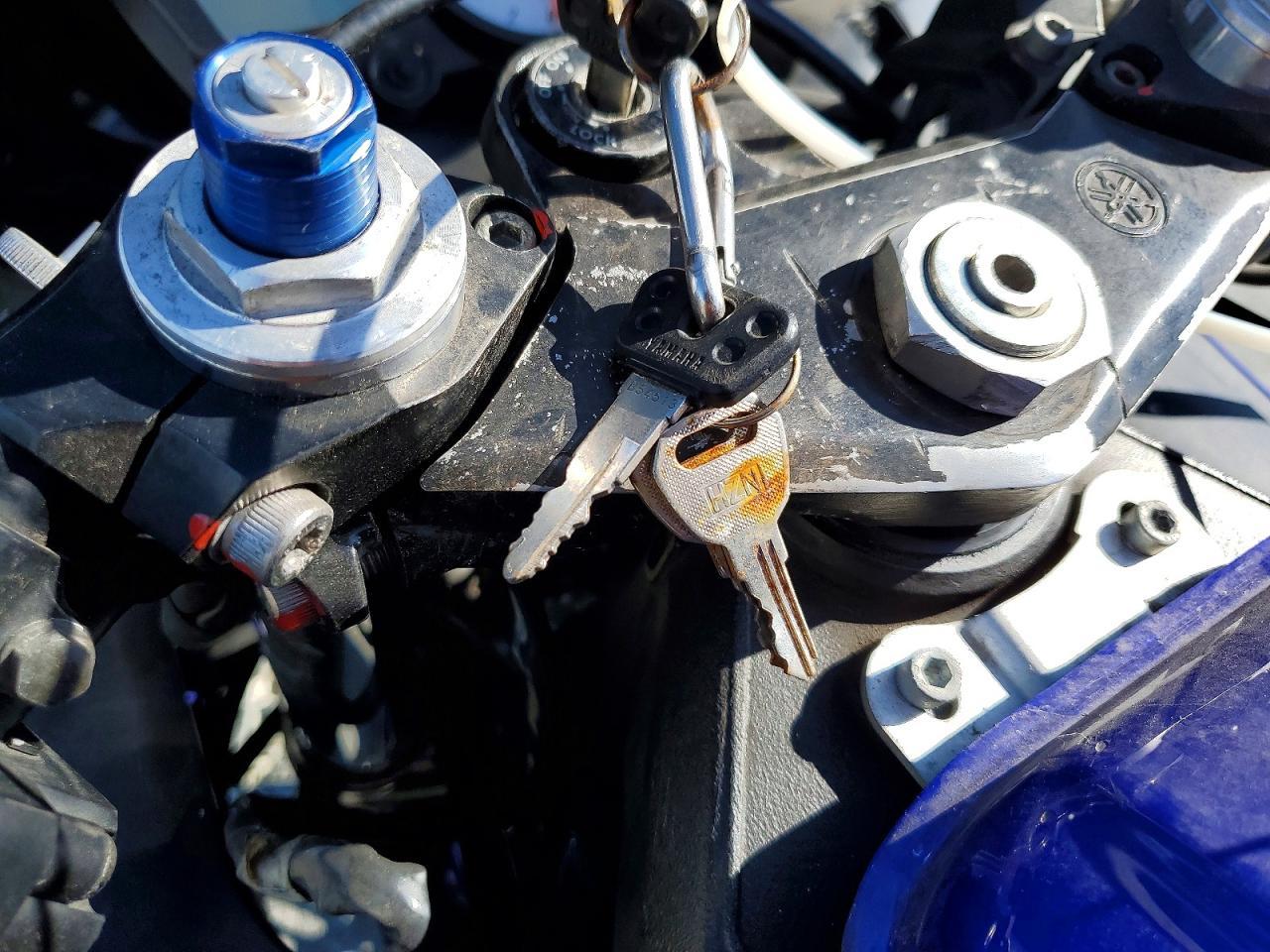 2003 Yamaha YZFR6 L