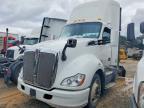 2016 Kenworth T680 Semi Truck
