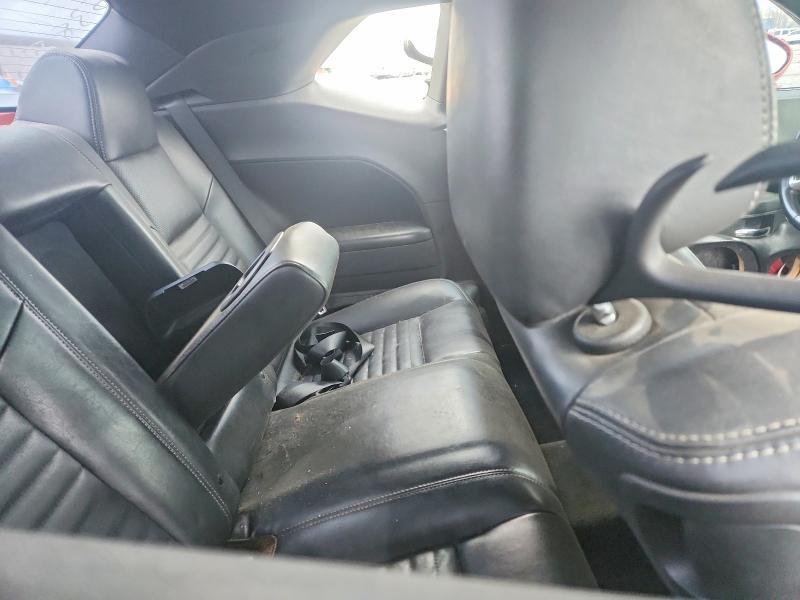 2011 Dodge Challenger r