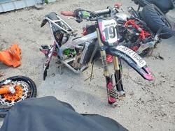 Salvage Motorcycles for parts for sale at auction: 2023 Kawasaki 450