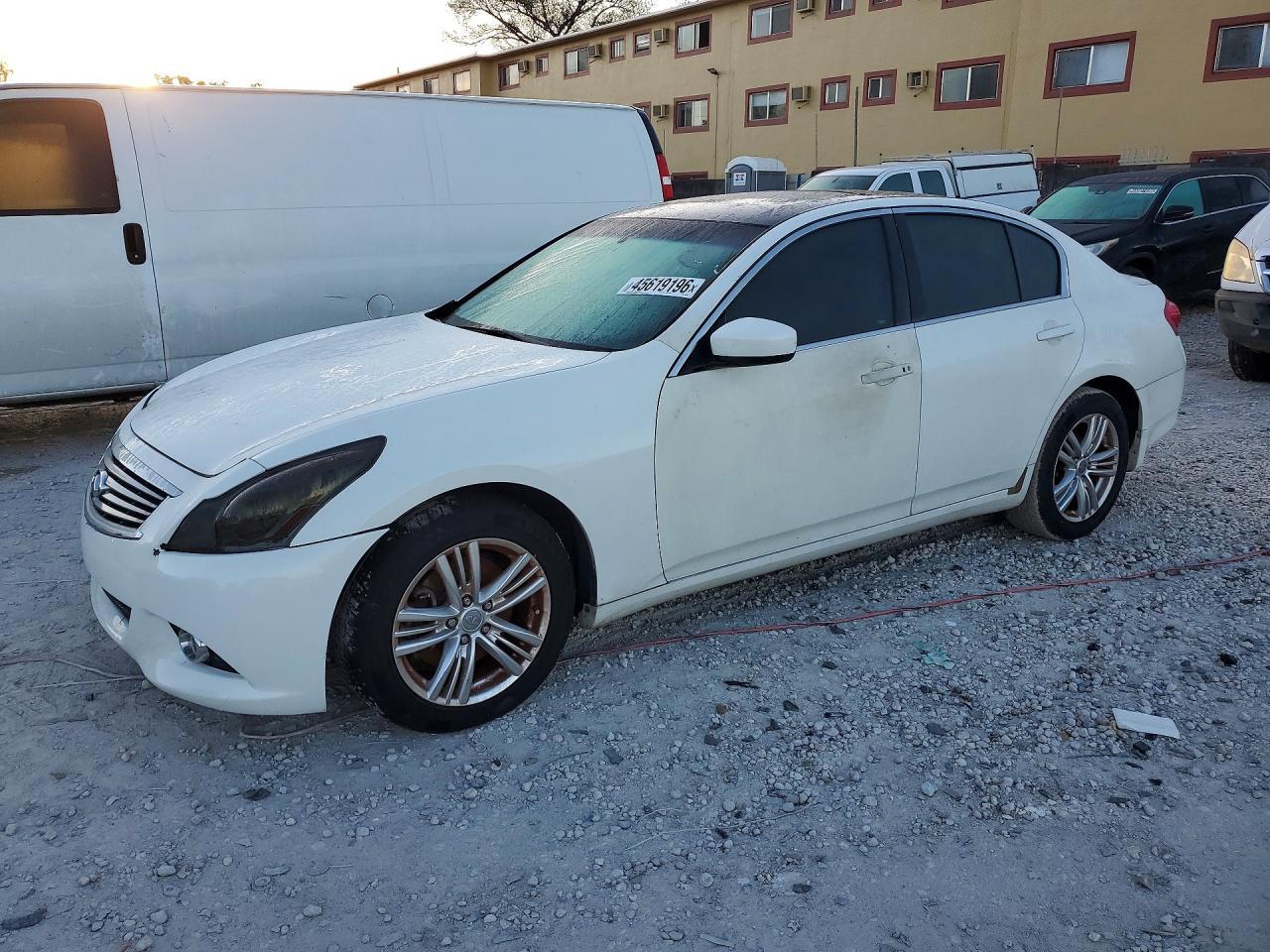 2015 Infiniti Q40 Base