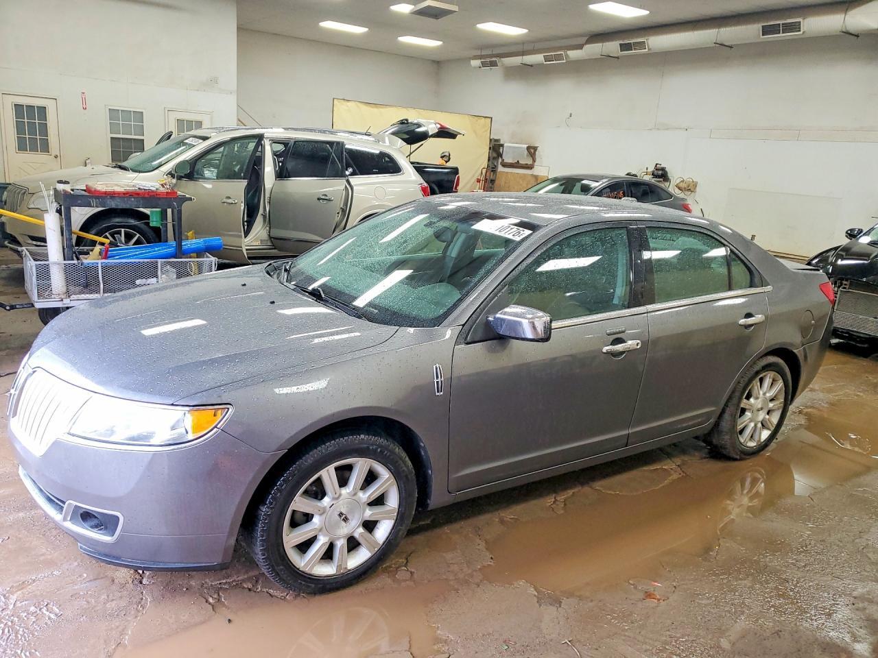 2010 Lincoln MKZ