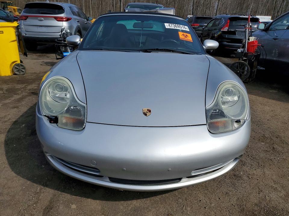 2000 Porsche 911 Carrera 2