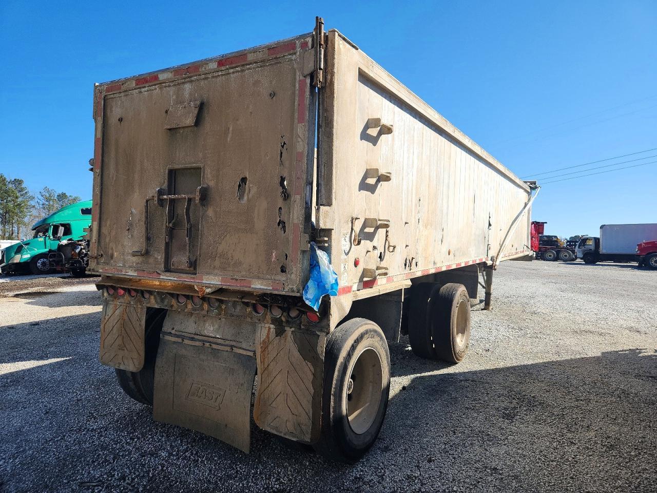2009 East Manufacturing 2008 East END Dump Trailer