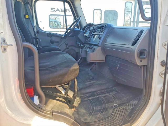 2012 Freightliner Business Class M2 BOX Truck