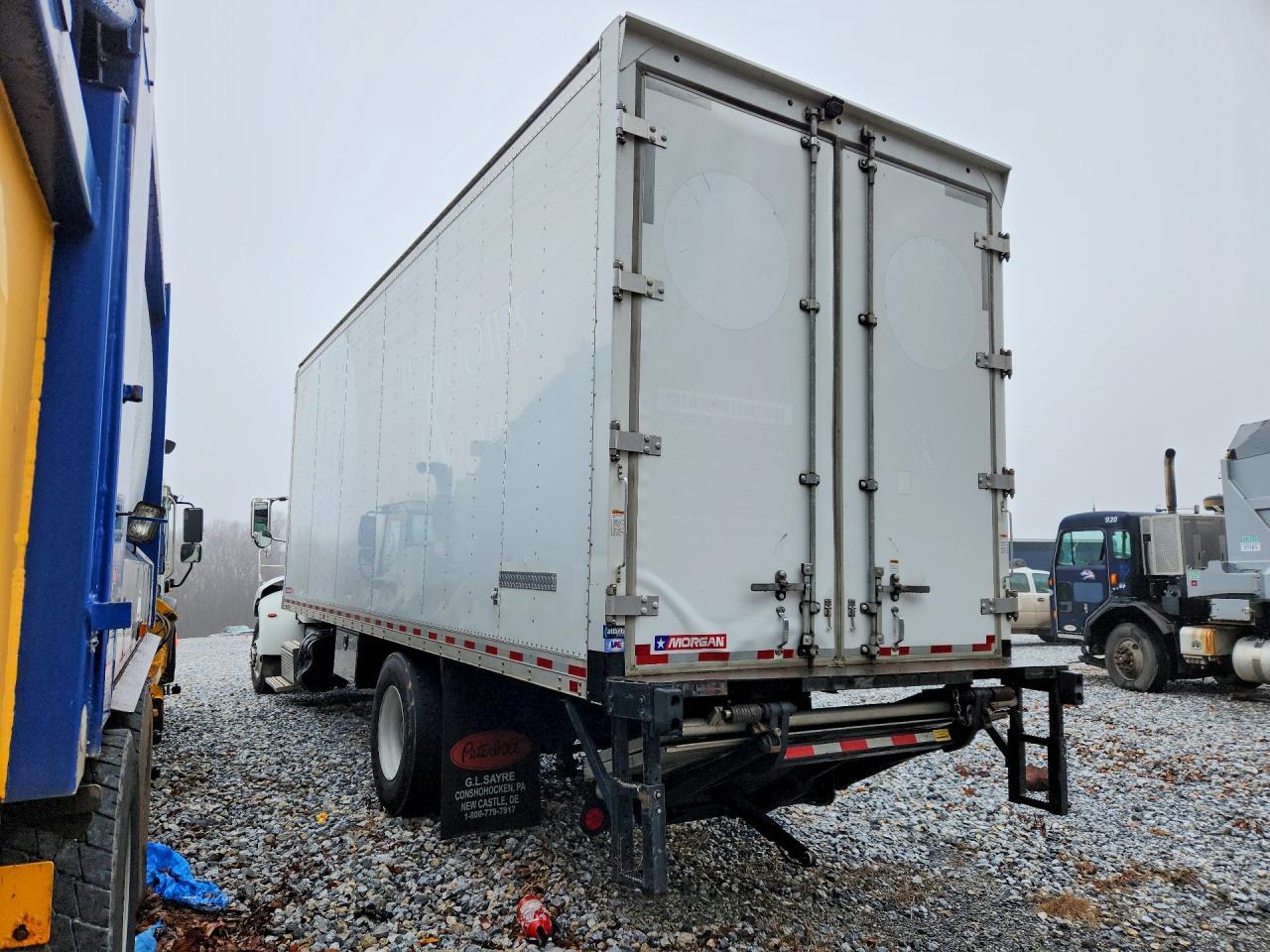 2022 Peterbilt 337 BOX Truck