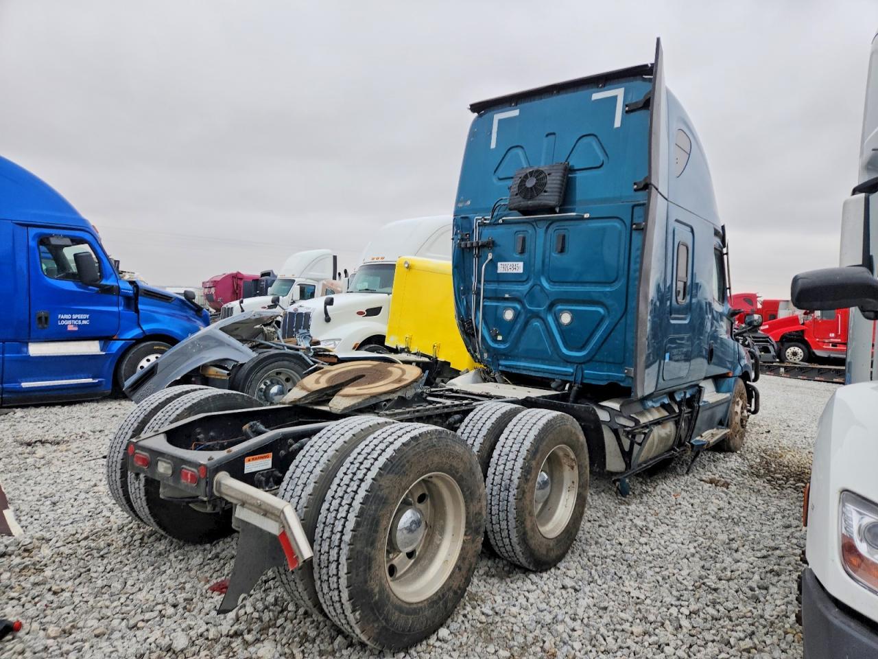 2023 Freightliner Cascadia 126 Semi Truck