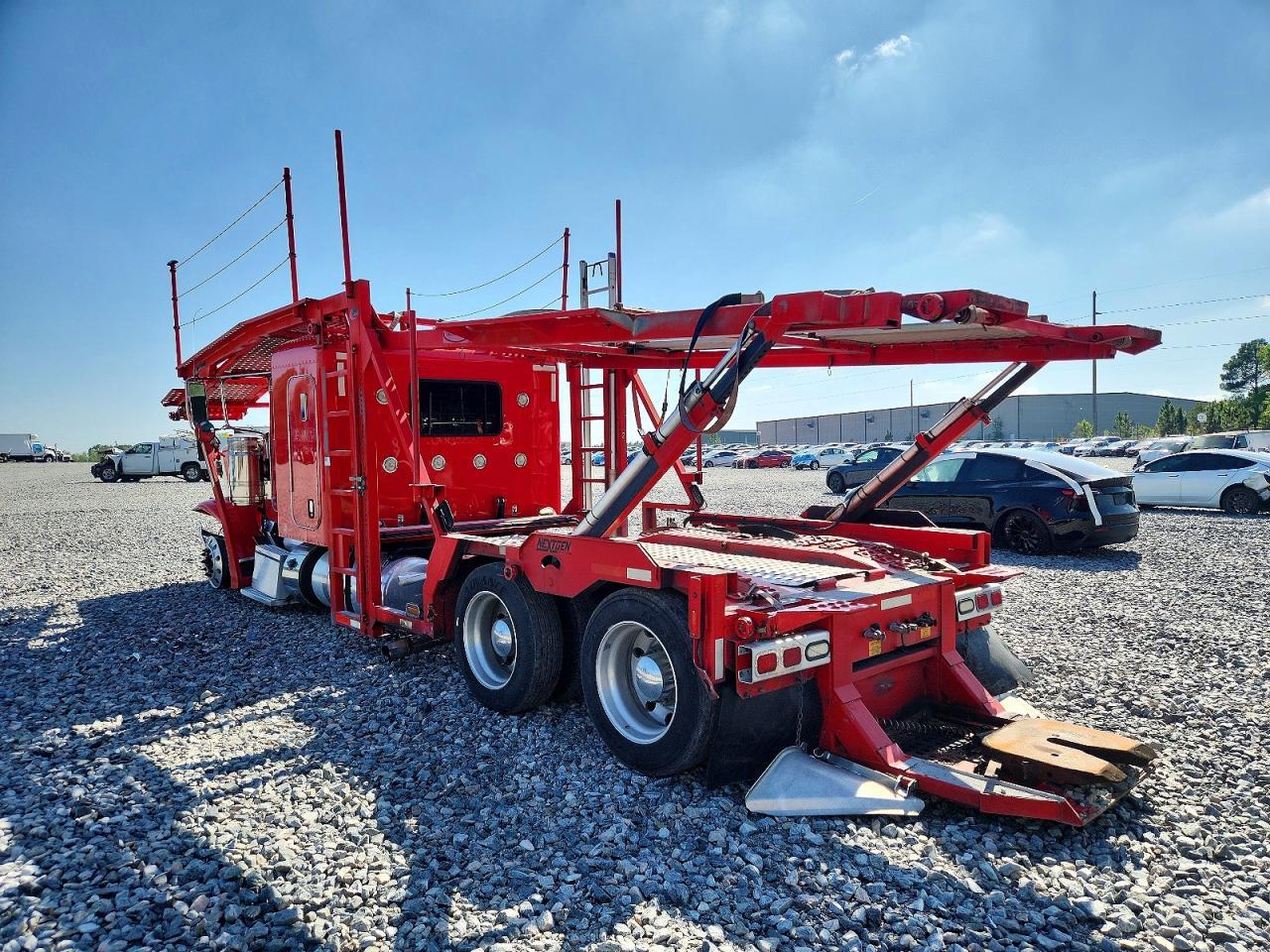 2019 Peterbilt 389 Car Carrier Truck