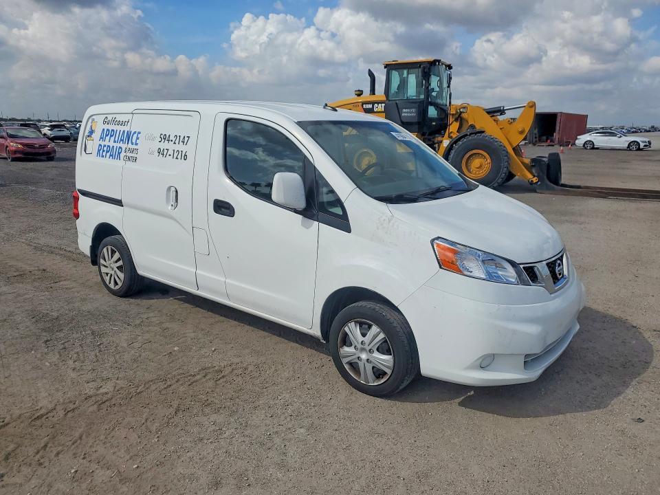 2015 Nissan NV200 SV