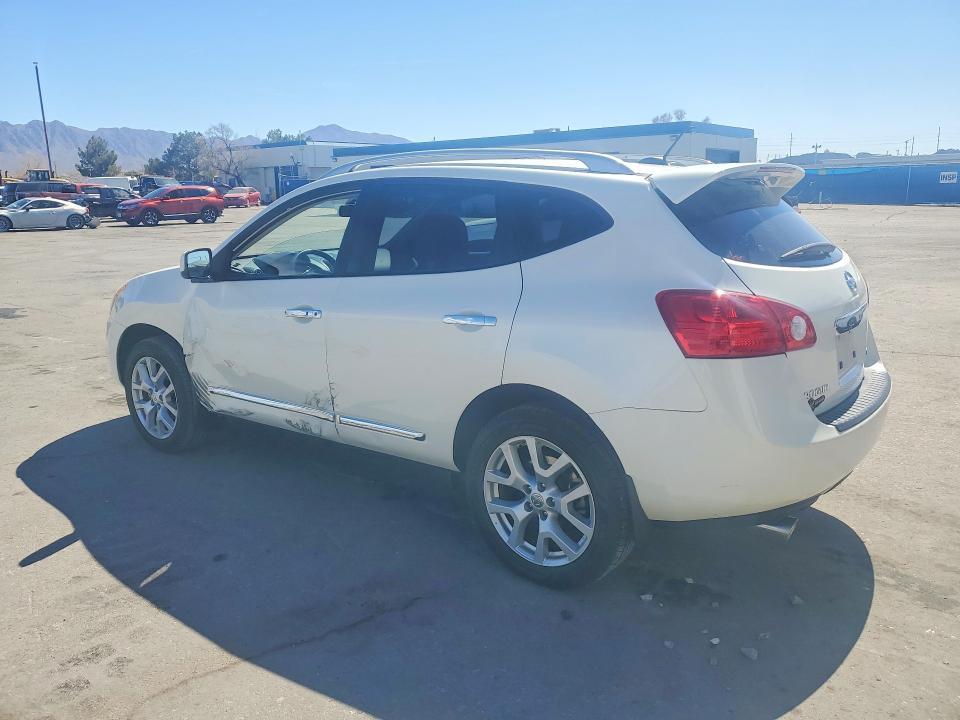 2011 Nissan Rogue s