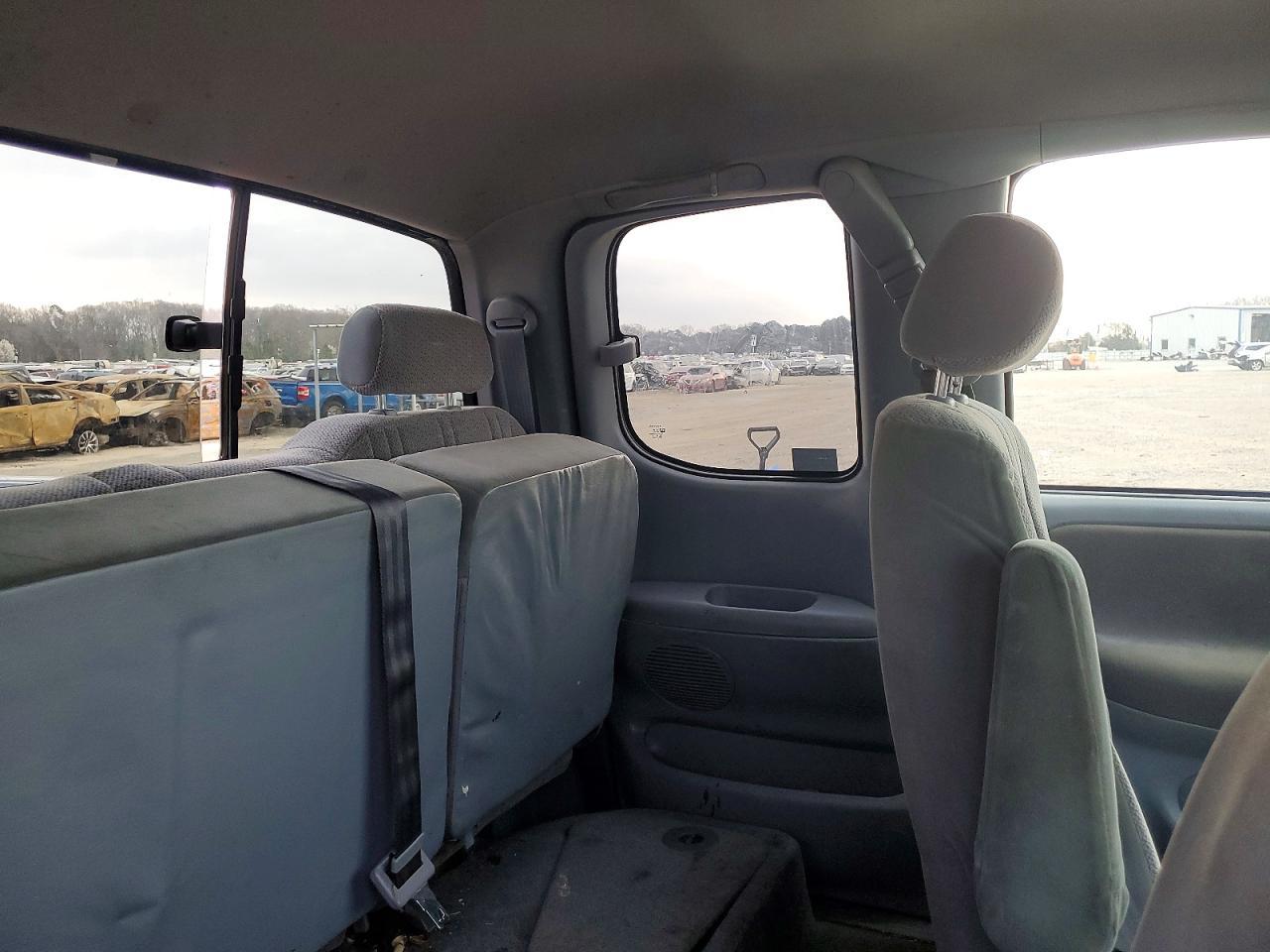 2000 Toyota Tundra SR5