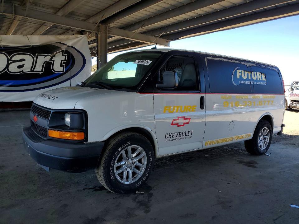 2014 Chev Express G1500