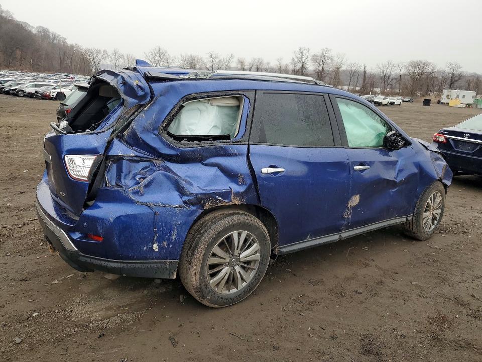 2019 Nissan Pathfinder s