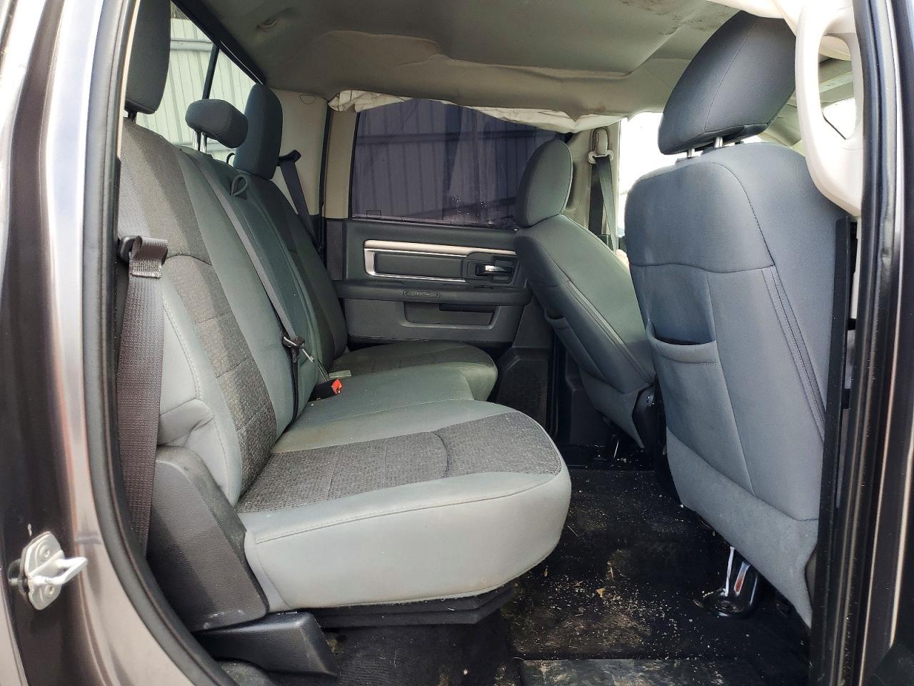 2014 Dodge RAM 1500 SLT