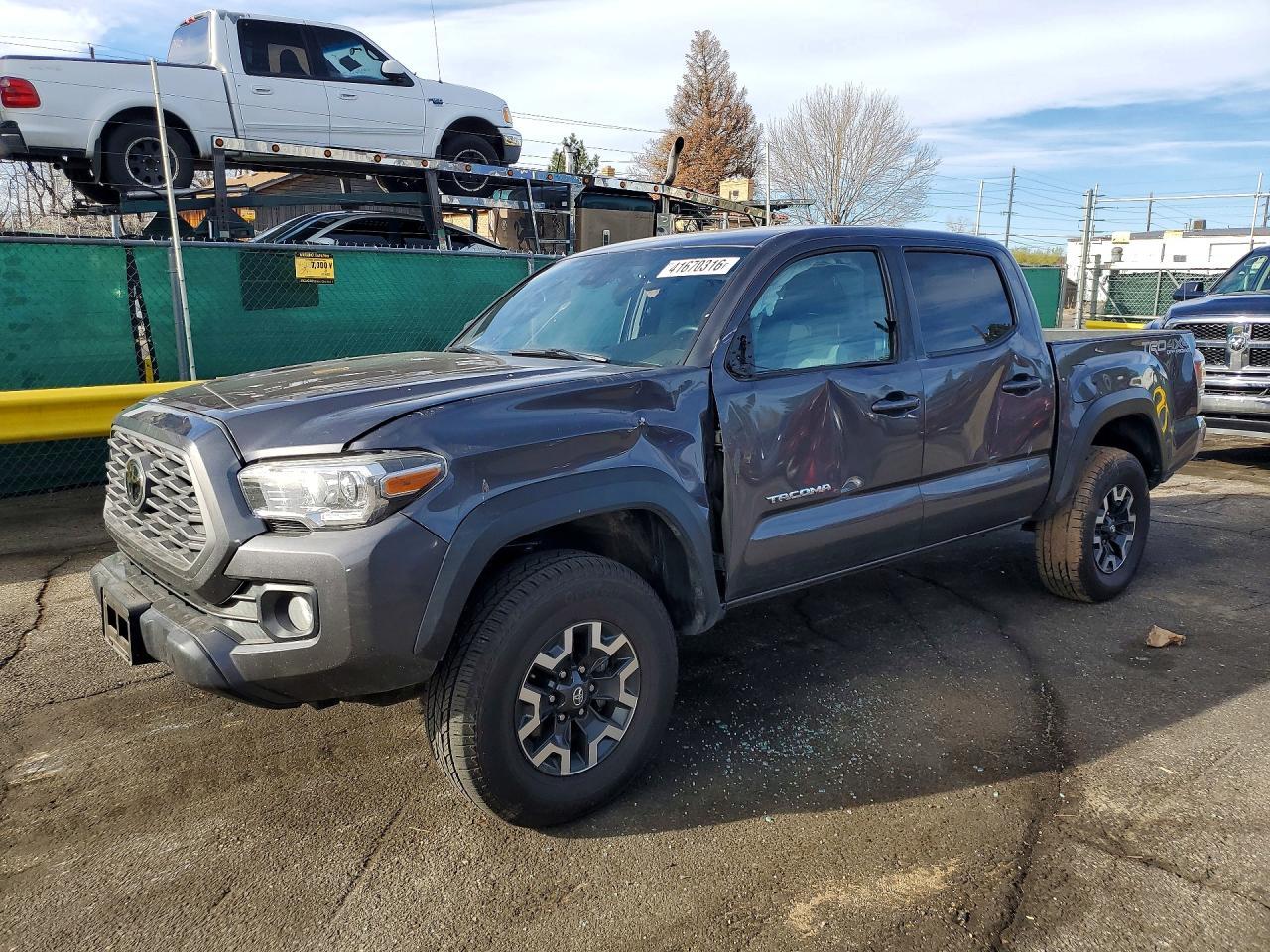 2022 Toyota Tacoma TRD OFF-Road