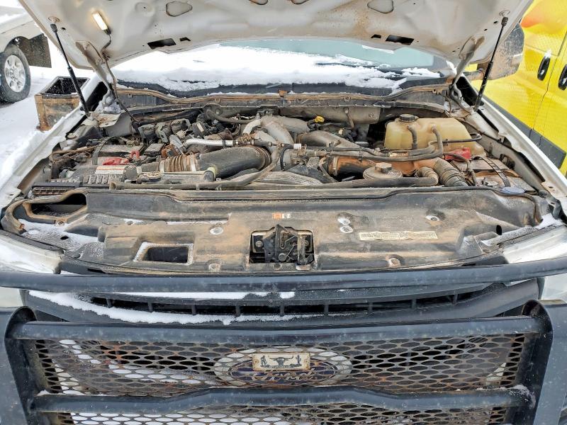 2020 Ford F350 Super Duty Flatbed Truck