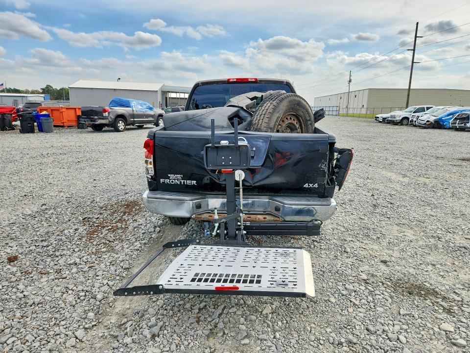 2009 Nissan Frontier SE V6