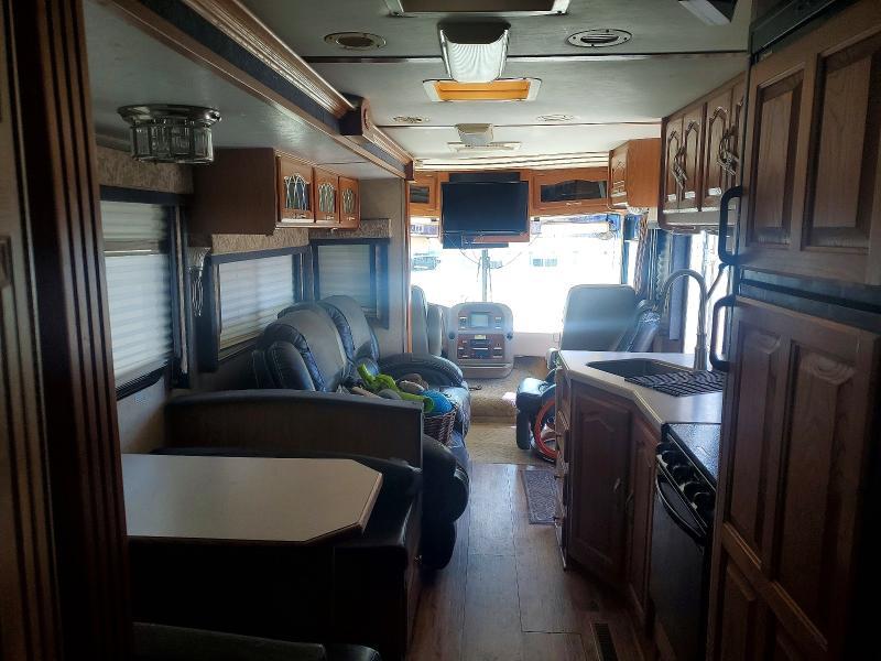 2004 Ford F550 Super Duty rv