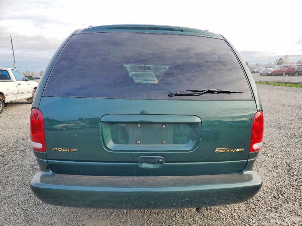 1996 Dodge Grand Caravan le