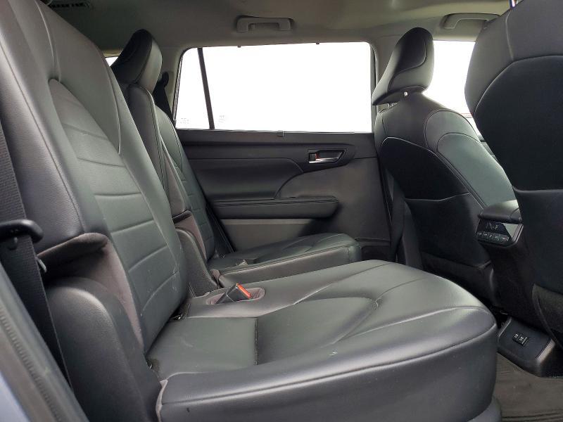 2020 Toyota Highlander Hybrid xle