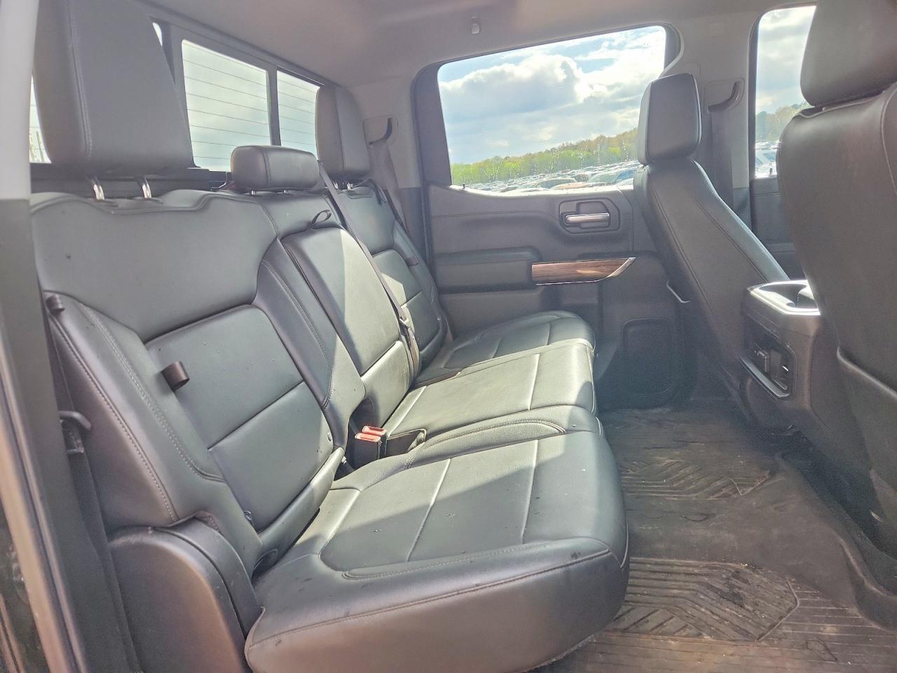 2020 Chevrolet Silverado K1500 RST